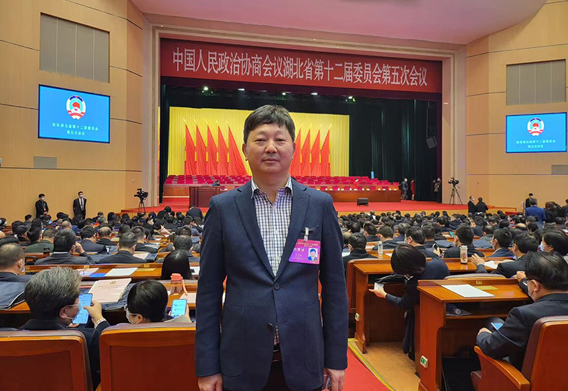 十三届民建武汉市委常委、武汉中恒新科技产业集团有限公司董事长李中秋